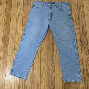 Cabela's Jeans Mens Size 38x30 Blue Denim Medium Wash 100% Cotton